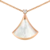 Collar Divas’ Dream